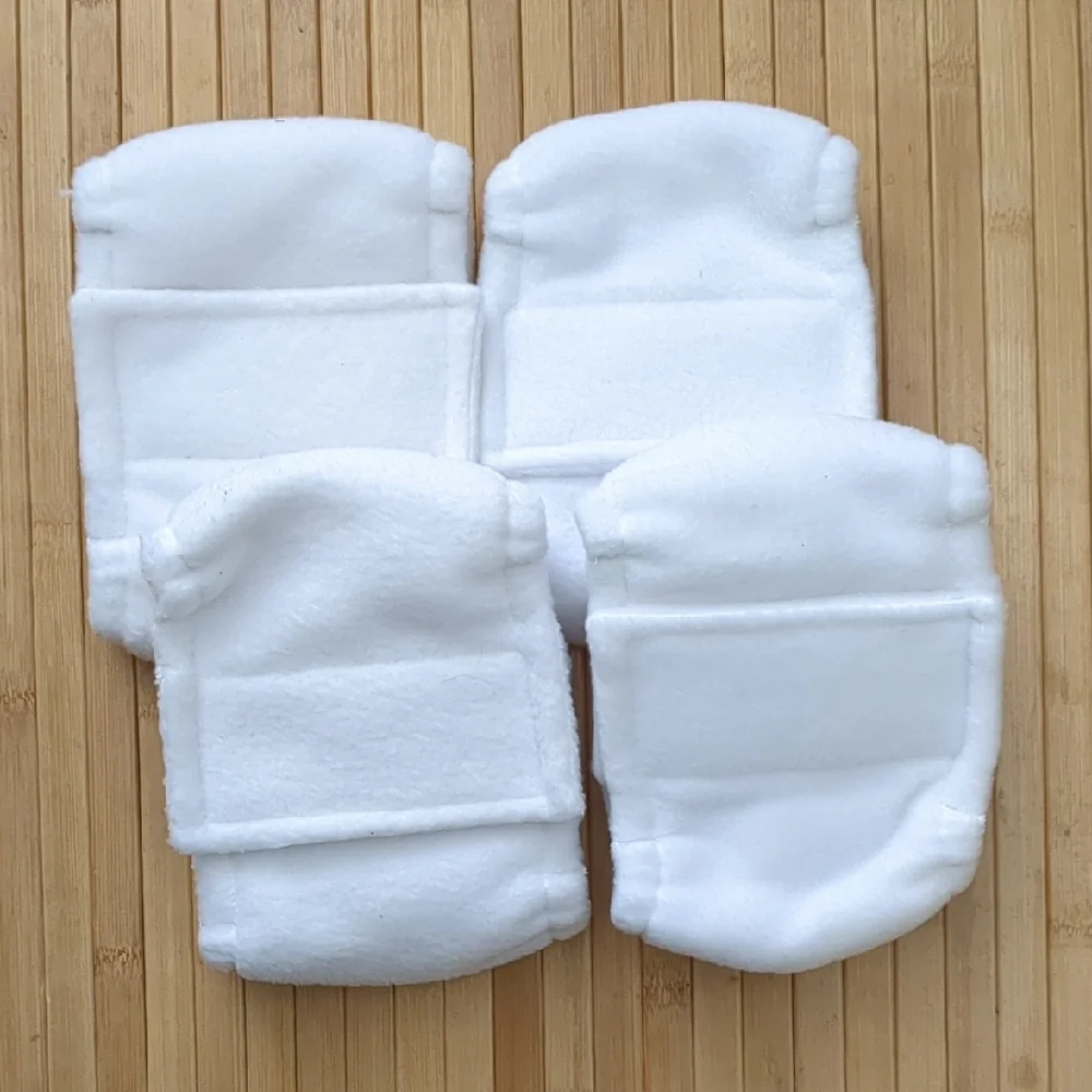 Male Dog WhiteBelly Band Diapers, Set of 4, Super Soft Fleece, NEW, Size Medium